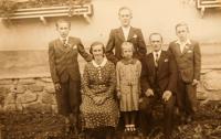 Rodina Skokanova ve Štědrákově Lhotě 