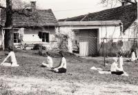 1987 farmhouse Krasetín