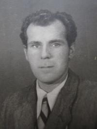 Ondrej Havel, deliverer