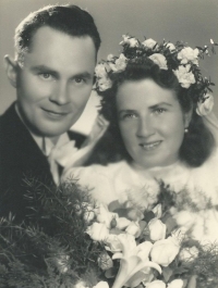 Wedding photo of Jan and Julie Kubkovi, Jaroměř 2nd September 1944