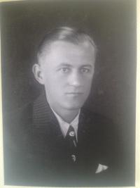 1932 strýc Jaroslav
