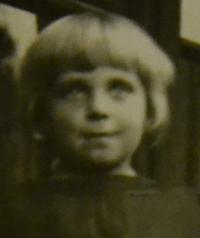 Libuše Tůmová in the childhood