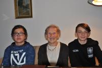 Marie Kubínová s žákovským týmem