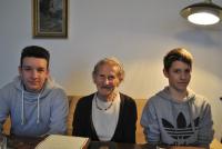 Marie Kubínová s žákovským týmem