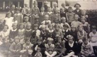Třídní fotogragie ve 40. letech