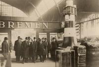 9a. Podpora cizineckého ruchu v Brémách. Vedle T.G.Masaryka za pravým ramenem J. Brejcha 