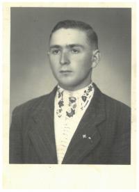 Before military service (September of 1951)