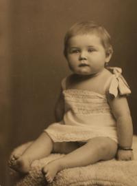 paní Janyšová - malá