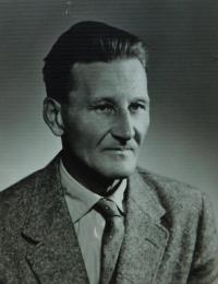 Otec Vladimír Lakva po návratu z vězení