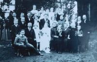 Wedding of his aunt Alžběta Lakvová (Burešová)