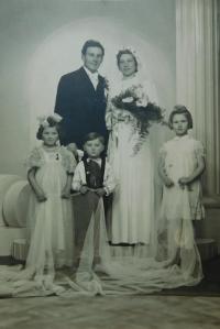Wedding photo of his parents Vladimír and Marie Lakva