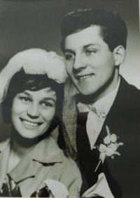 Wedding photo of Vladimír and Ludmila Lakva from 1965