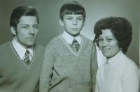 Vladimír Lakva s manželkou a synem