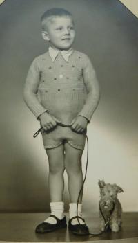 Vladimír Lakva v roce 1947