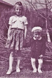 1954 - děti pamětnice