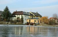 mlýn z pohledu od řeky - zima 2018