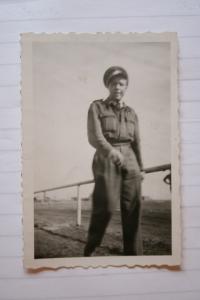 Bratr ve službách RAF