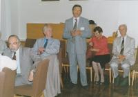 1991 (cca) setkání literátů v Kyjově (Jan Pavlík, Jindřich Uher, František Kožík a další)