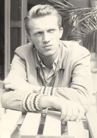 1957 - student medicíny