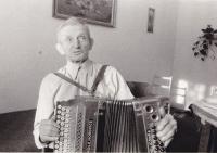 Tatínek Jana Pavlíka, který byl prvním průvodcem u větrného mlýna v Kuželově