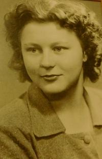 Manželka Božena Matherová