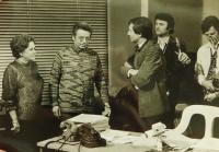 Uprostřed Radoslav Mather 