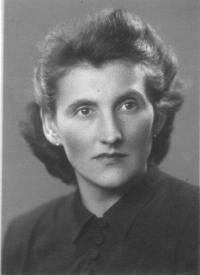 1936 - pamětníkova matka