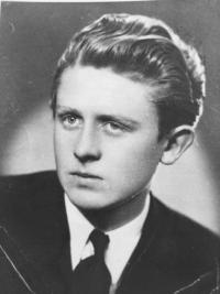 Karel Linhart dobové foto