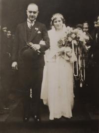the wedding of parents Jaroslav Štěpánek and Marie Klímová