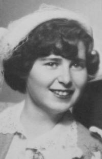  Ladislava Loučková - mladá - portrét