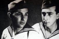 Bratranec Ervín (vlevo)