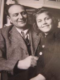 Hana Jančíková with father