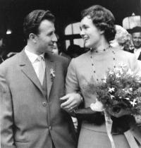 Jaromíra Marinovová-svatba 1962 v Praze