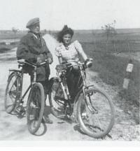 S otcem na cyklovýletě