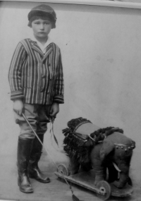 Manžel Miroslav Kotlaba v dětství