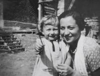 Dagmar with mother / 1932