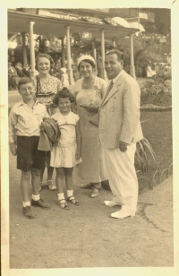 Spending the summer in Luhačovice, 1933 
