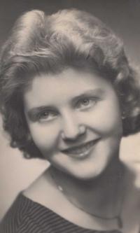 Marie Roszyncová in 1958