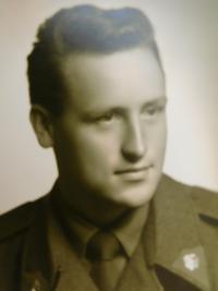 Pamětník při základní vojenské službě