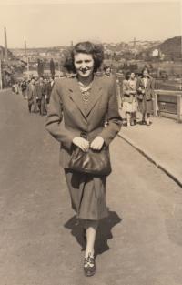 1956 maminka