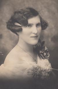 babička 1928, 19let svatební