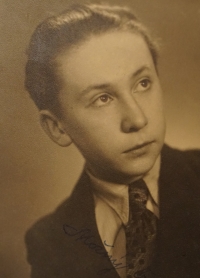 Pamětník František Možný na dobové fotografii v dětských letech.