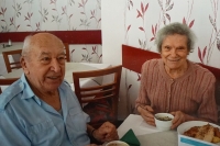 Pamětník František Možný s manželkou.