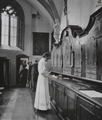 Pamětník Josef Jančář v sakristii