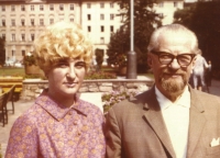 Hana s otcem 1972