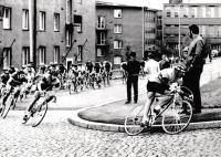 VC spojů Praha 1973, v obecenstvu přihlíží rodiče