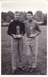 Best friend Emil Hamran (left) and Norbert Jurček with the award for the best player
