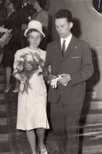 Jiří Vrtný se poprvé žení, Ostrava