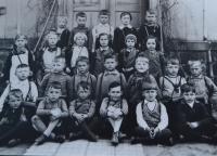 Bedřich v 1. třídě. Drážďany 1934.