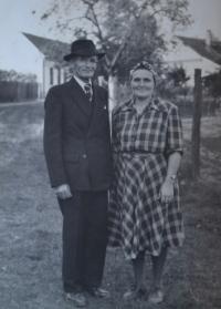 Otec s matkou už ve Vracově.